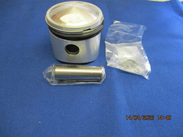 Kolben 70.0 R24,25,25/2,25/3 n.m.l.