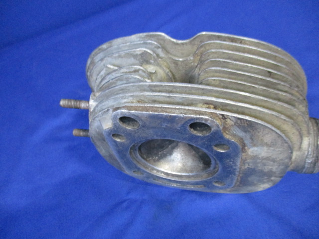 Zylinderkopf R51/2 links, komplett mit Ventilen gebraucht