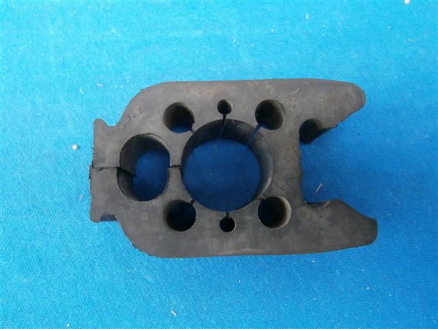 Stützgummi Tank vorn unten Boxer 1970-1984 außer R45,65