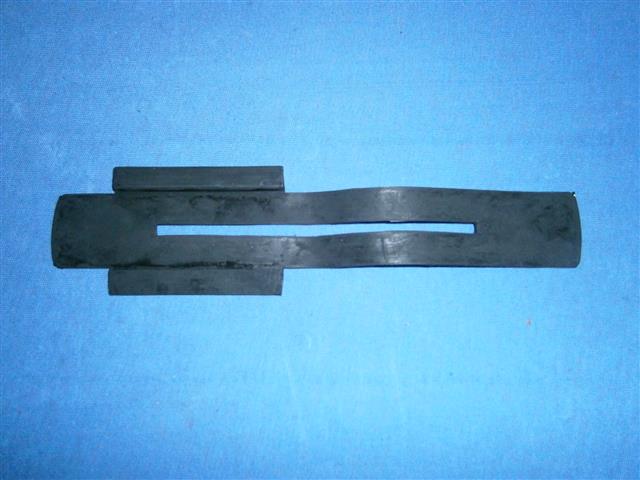 Gummiunterlage Typenschild Motor R90S,100RS,100S links