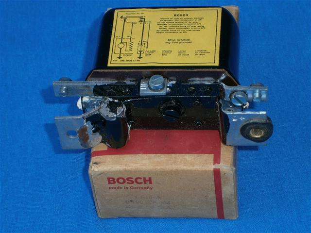 Regler R27 (R25-26) 6V orig. Bosch außenliegend  V